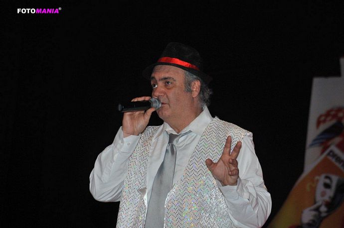 Ingrandisci la foto